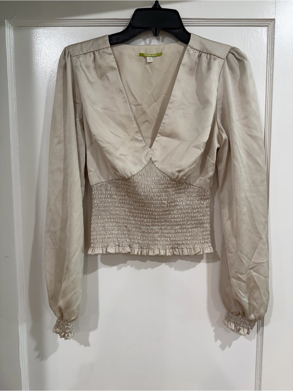 Gianni Bini Cream V-Neck Smocked-Waist Long Sleeve Blouse XS